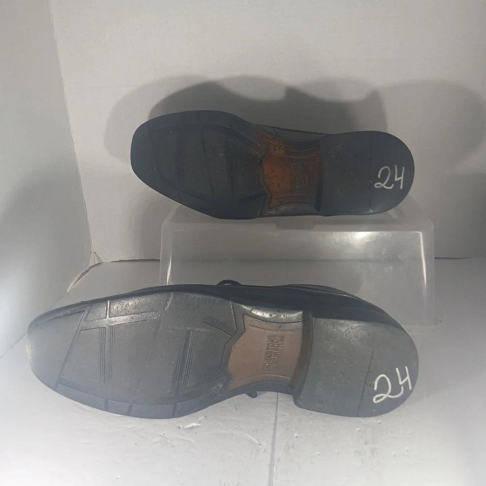 Johnston & Murphy Derby Shoes 11.5M Black Leather Medallion Square Toe 20-1061